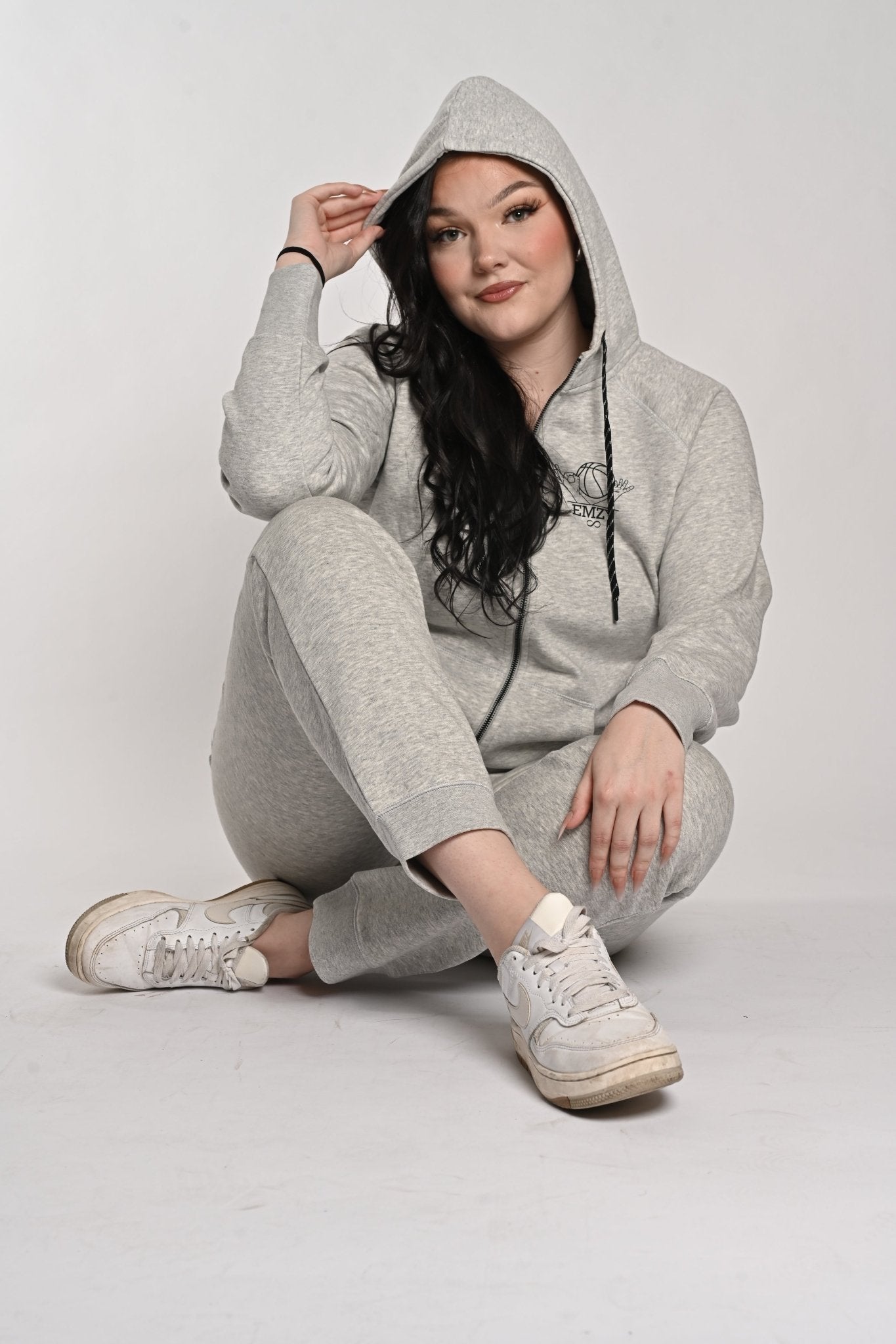 Women’s sweatsuits - EMZY♾️ EMZY♾️
