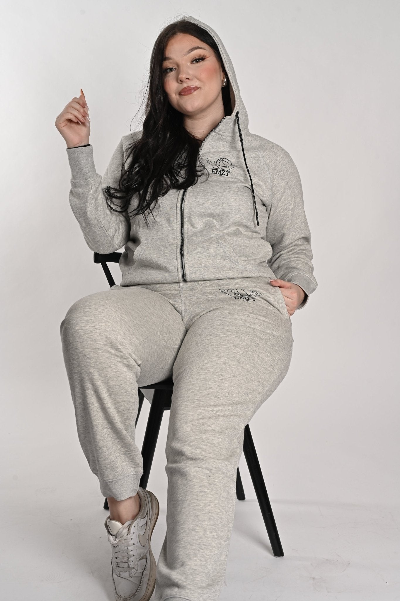 Women’s sweatsuits - EMZY♾️ EMZY♾️